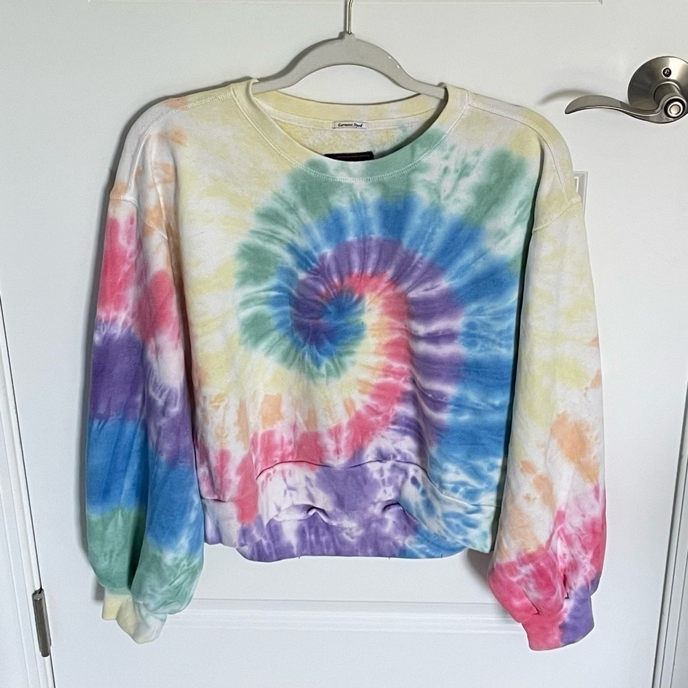 Abercrombie & Fitch rainbow tie dye crewneck Sweatshirt pride 35913